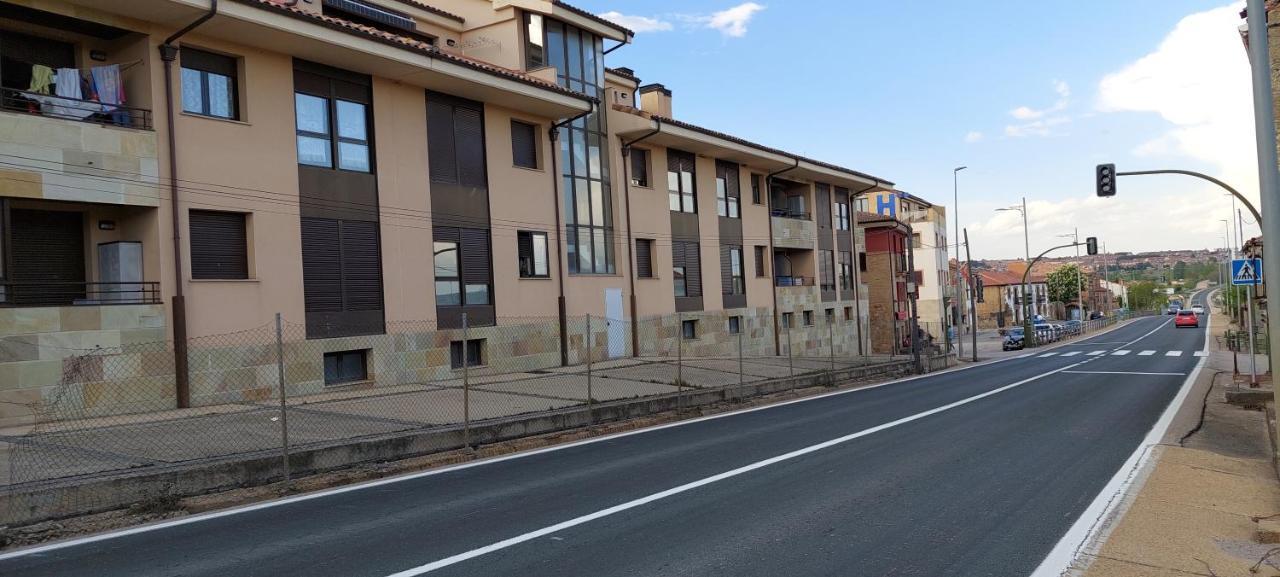 GolmayoVivienda Sierra De San Marcosアパートメント エクステリア 写真