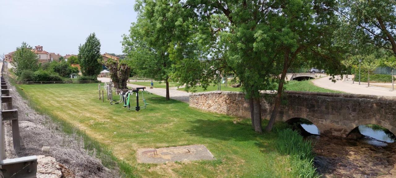 GolmayoVivienda Sierra De San Marcosアパートメント エクステリア 写真